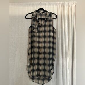 Lush Sleeveless Plaid Button-Down Shirt Dress. Neutral colors